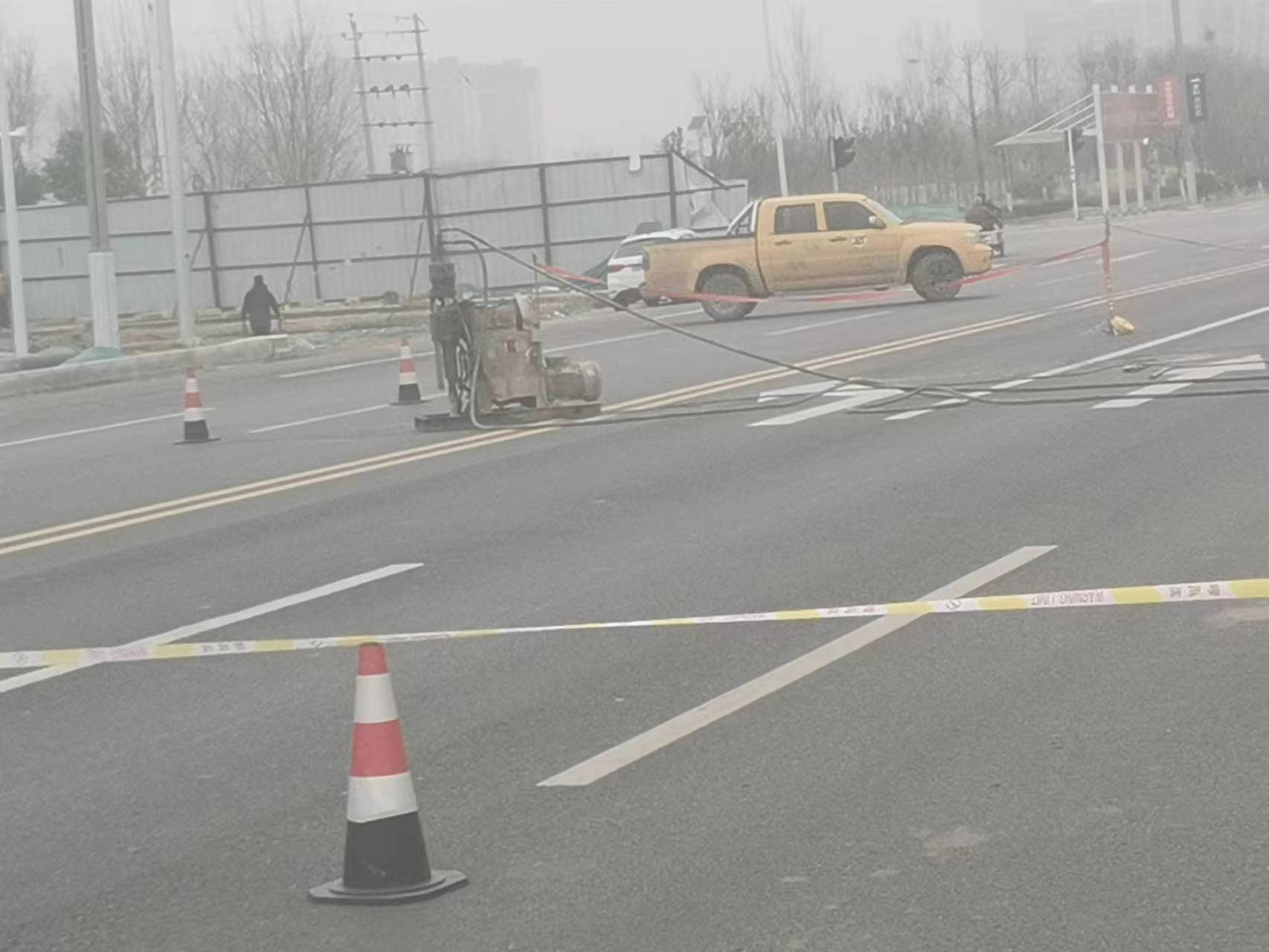 六枝特马路注浆