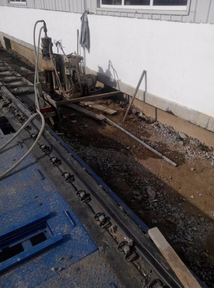 六枝特注浆治理铁路高路基沉陷病害